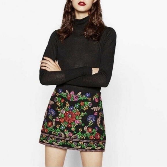 Zara Woman Embroidered Suzani Mini Skirt A-Line - Picture 1 of 16